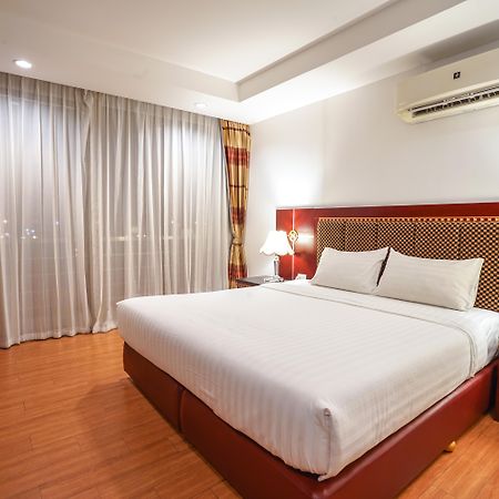 Jomtien Hisotel Exterior photo